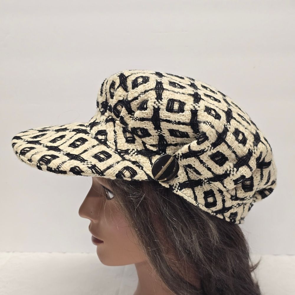Misa Harada Millinery Women's Wool Newsboy Hat Cap Ivory Black Geometric England